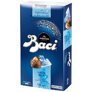 Конфеты BACI Latte Milk с цельным лесным орехом в молочном шоколаде /картон/ 175г*10