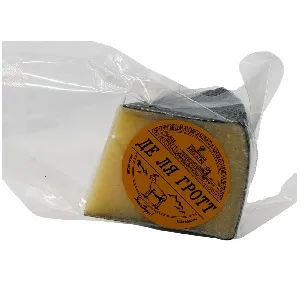 Сыр РОТА-АРГО "ДЕ ЛЯ ГРОТТ" полутвердый из смеси Козьего и Коровьего молока (выдержка от 4 месяцев) /вакуум/ ~250г*1